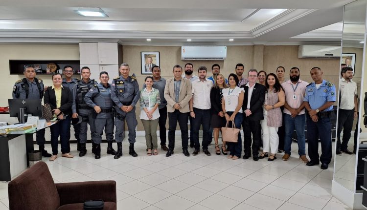 PACTO PELA PAZ REÚNE COM ORGÃOS DO MUNICÍPIO NO GABINETE DA SECRETARIA DE SEGURANÇA PÚBLICA