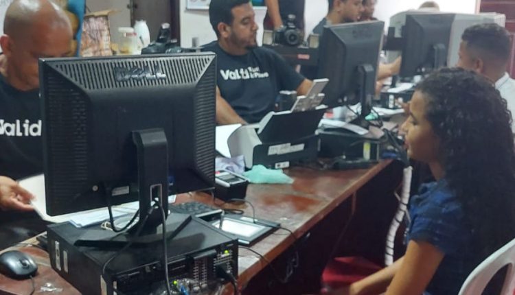 Como parte das ações do Pacto Pela Paz, seguindo as diretrizes do Governo do Estado do Maranhão e da Secretaria de Estado de Segurança Pública,  com o apoio do Instituto de Identificação (IDENT), foram expedidas centenas  de Carteiras de Identidades à população do município de Apicum Açu-Ma