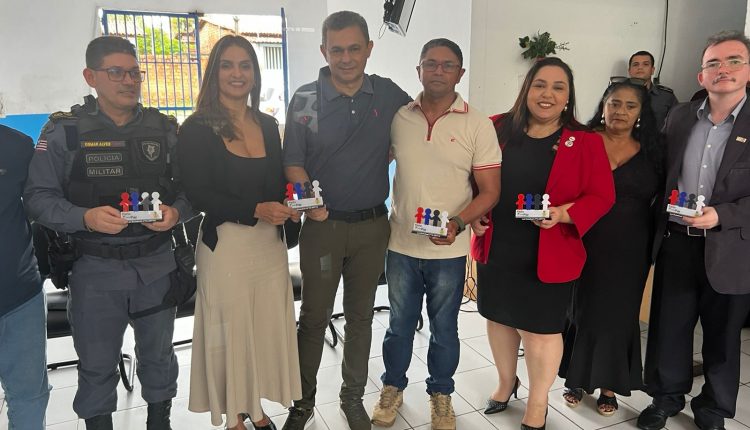 EVENTO ORGANIZADO PELO CONSELHO COMUNITÁRIO PELA PAZ DA CIDADE DE RAPOSA-MA CELEBRA O MÊS DA MULHER