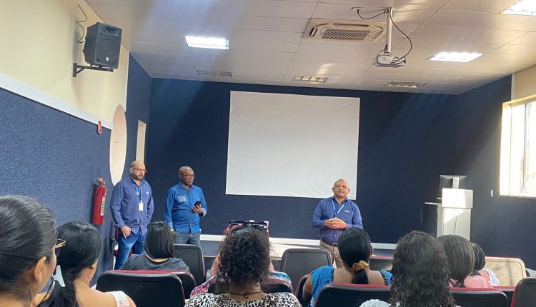 PARCERIA ENTRE PACTO PELA PAZ E SENAI DE SÃO LUÍS INICIA CURSO GRATUITO DE COSTUREIRO SOB MEDIDA: MODELAGEM, CORTE E COSTURA