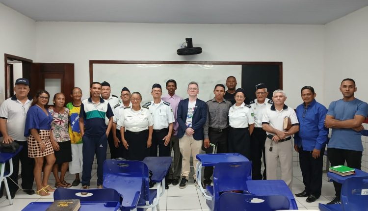 COORDENADOR EXECUTIVO DO PACTO PELA PAZ PALESTRA NA ESCOLA DUQUE DE CAXIAS NO BAIRRO JOÃO PAULO, EM SÃO LUÍS – MA SOBRE A IMPORTÂNCIA DO PROGRAMA PARA A SOCIEDADE MARANHENSE AO CORPO DE CAPELÃS OFICIAIS DO BRASIL