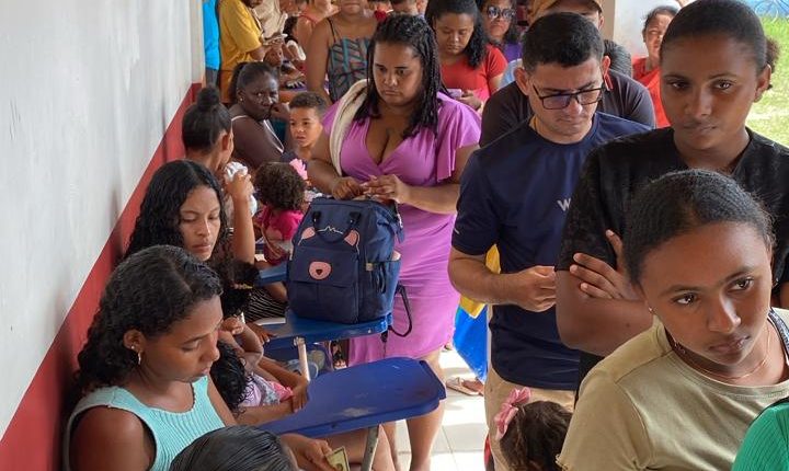 AÇÃO SOCIAL NO RESIDENCIAL PIRÂMIDE LEVA SERVIÇOS GRATUITOS À POPULAÇÃO